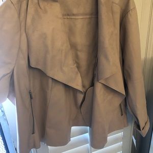 Bagatelle 3x Blush faux leather Moto jacket. NWT